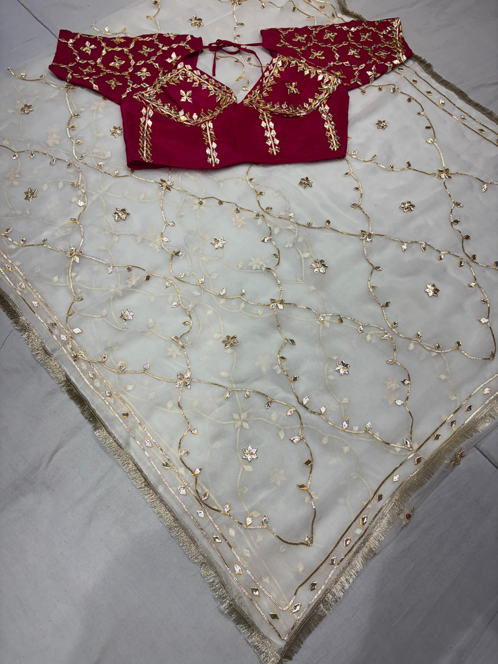 Elegant White And Rani Pure Diamond Chiffon Saree with Traditional Kachhi Gotta Work