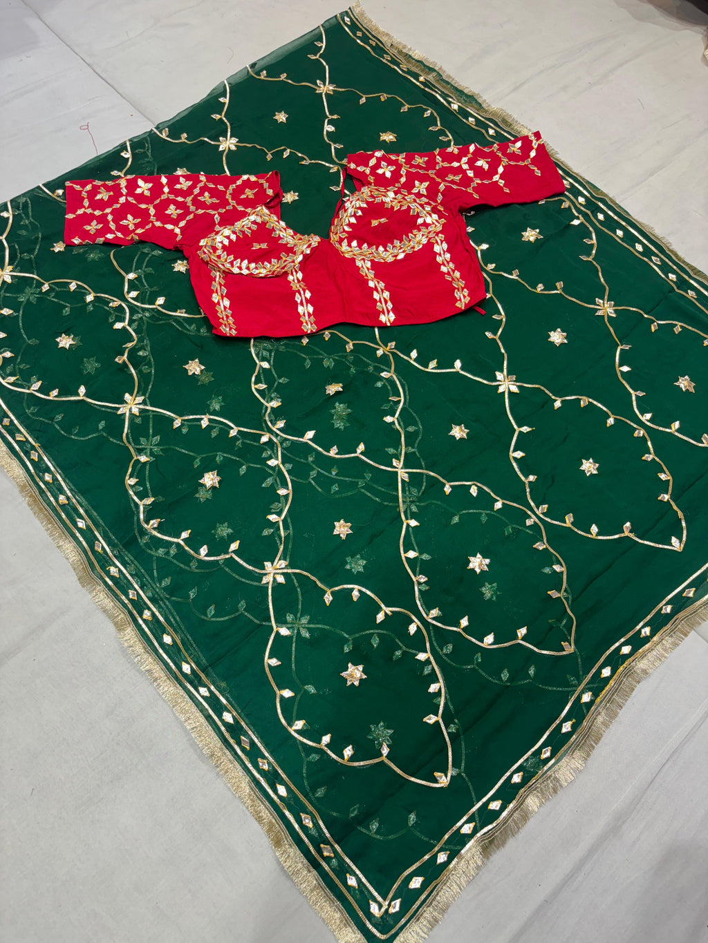 Elegant Green Pure Diamond Chiffon Saree with Traditional Kachhi Gotta Work