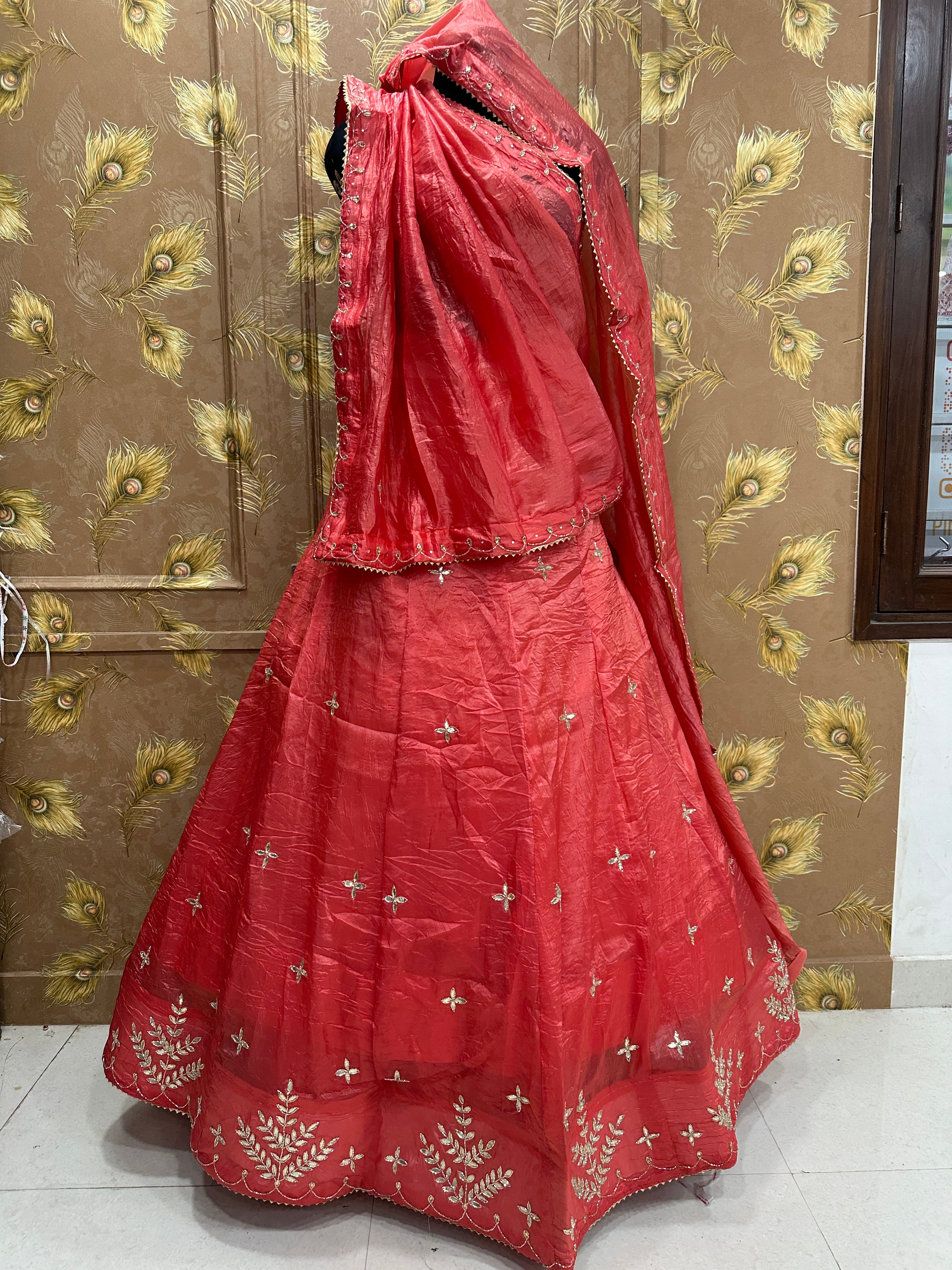 Pinkcitydesginer Gold crush lehenga Red
