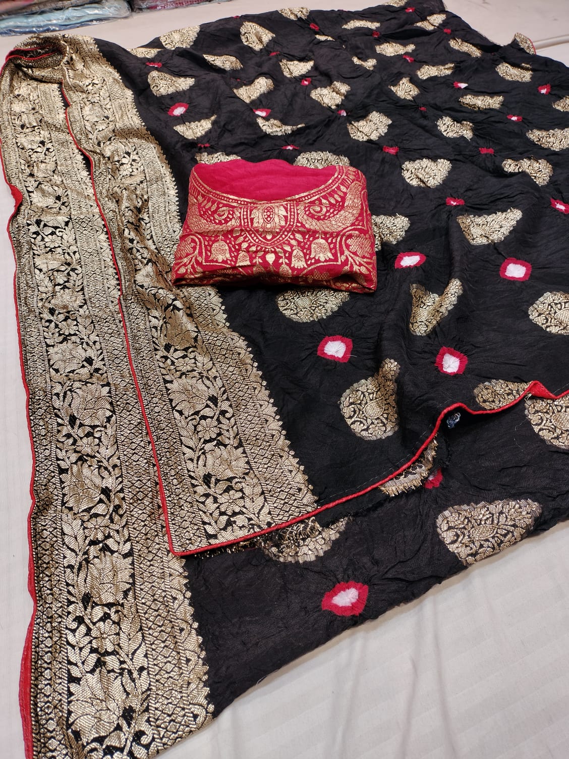 Premium Bandhani Silk Saree with Banarasi Work