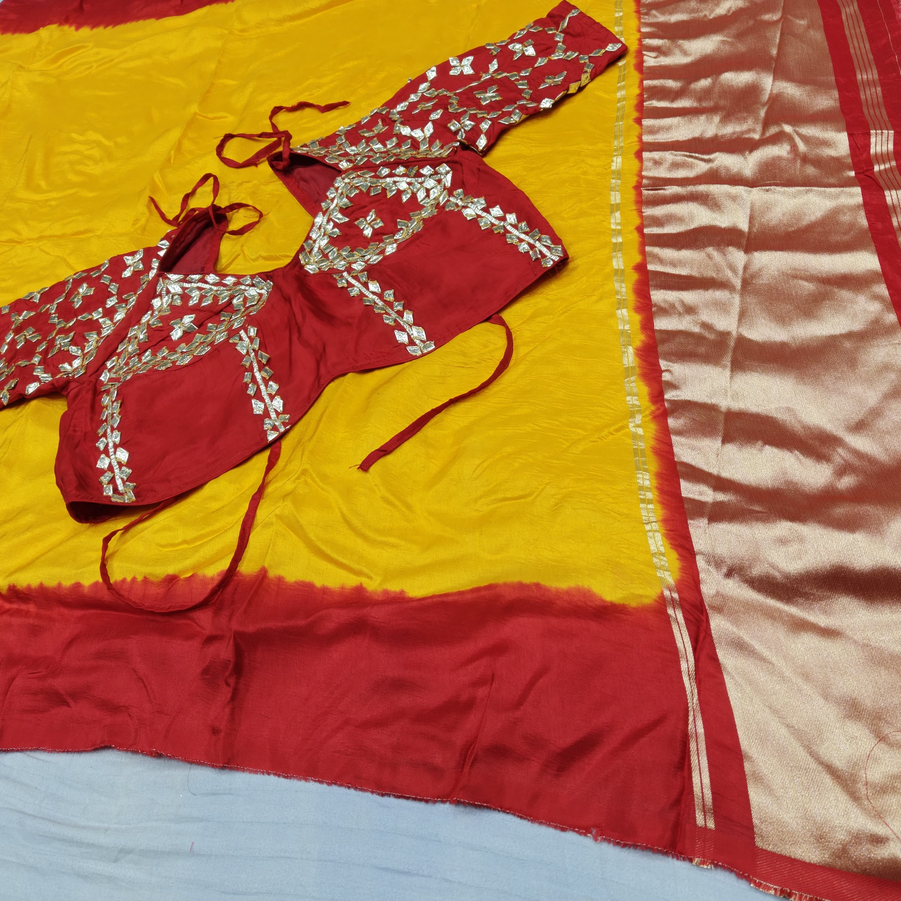 Suvarna Border Classic Saree