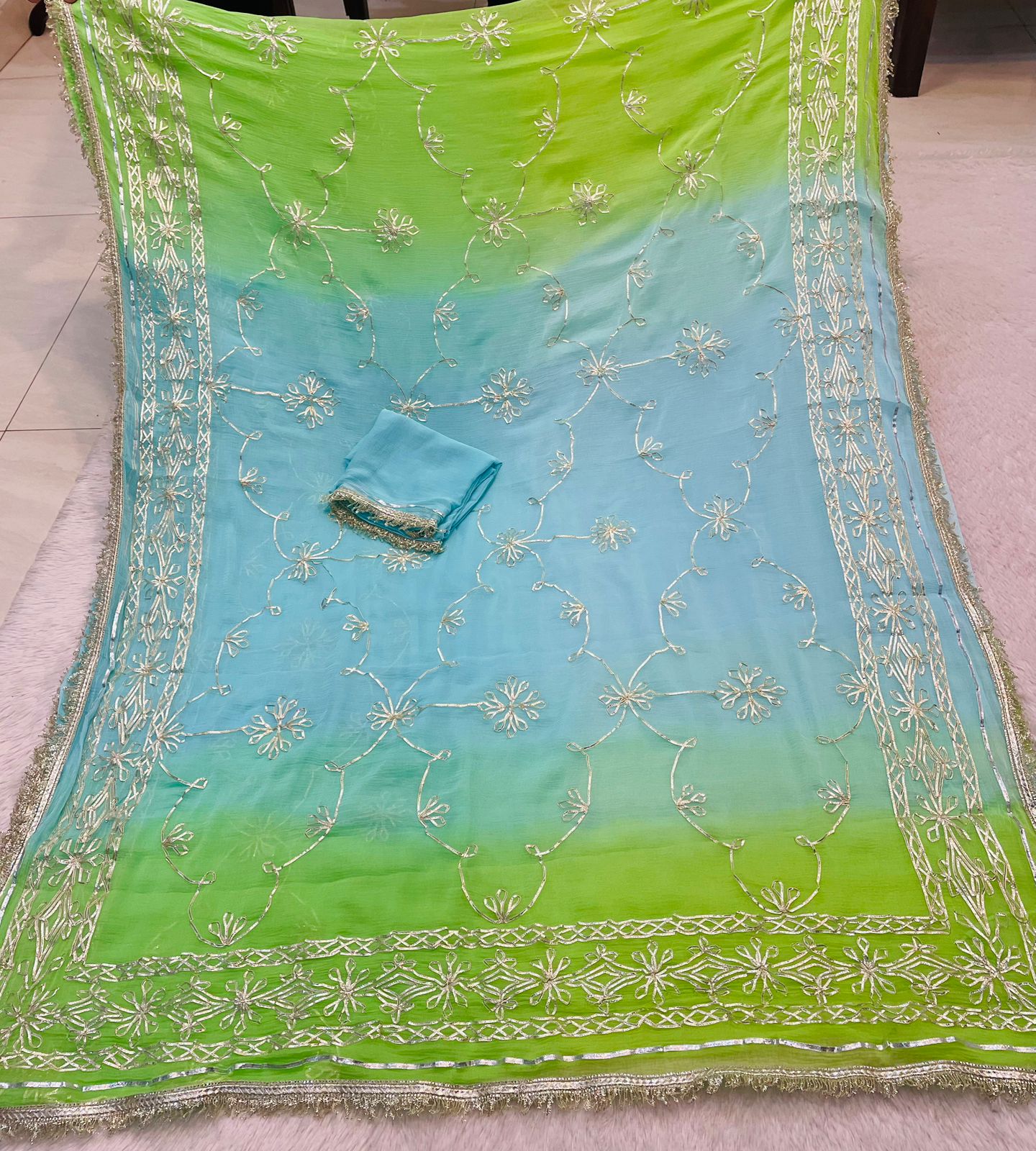 Heritage Rajasthani Gota Patti Saree – Dual-Tone Ombre Shaded Festive Wear