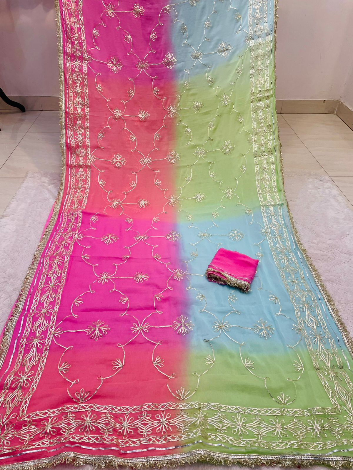 Heritage Rajasthani Gota Patti Saree – Dual-Tone Ombre Shaded Festive Wear