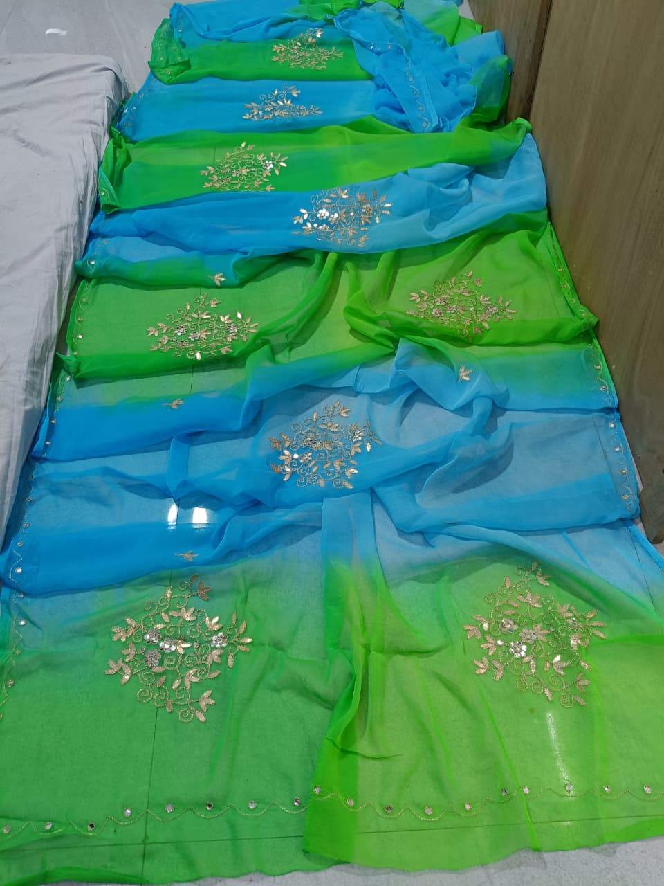 New Latest Chiffon Bollywood Style Gotapatti Work Saree