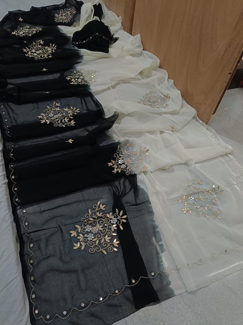 New Latest Chiffon Bollywood Style Gotapatti Work Saree