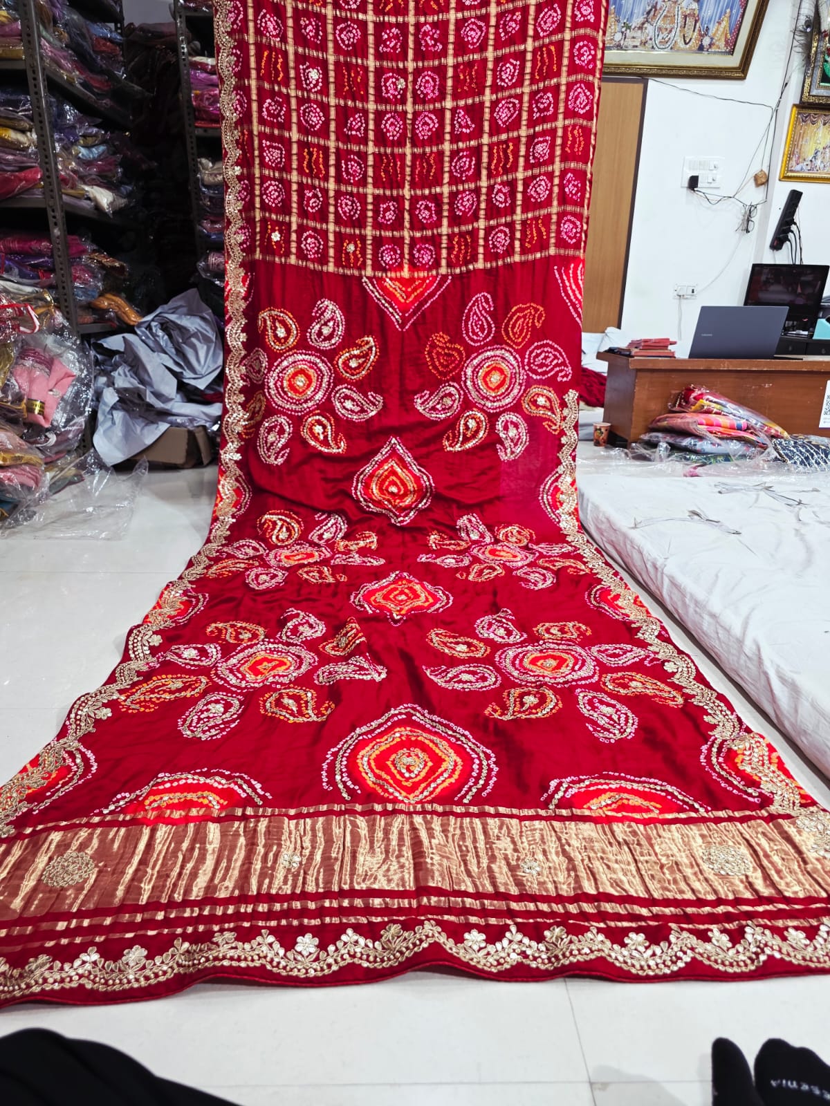 Pure Gaji Silk Bandhani Ghatchola Heavy Gotapatti Work Saree