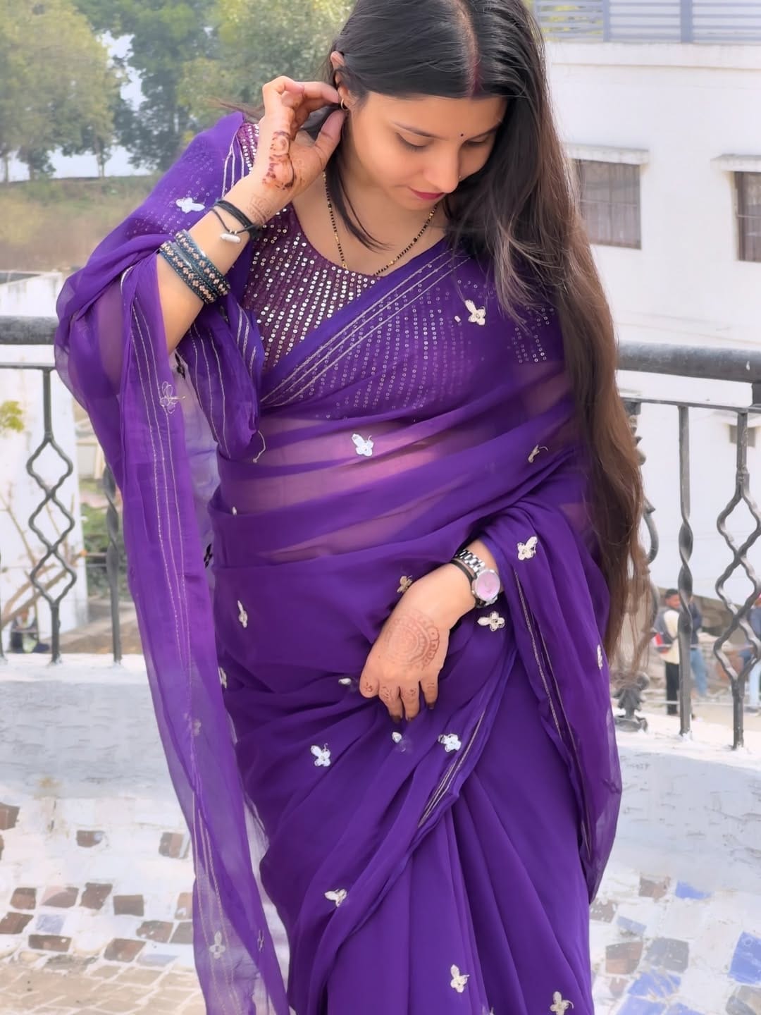 Latest Chiffon Bollywood Style Gotapatti Work Saree by pcd